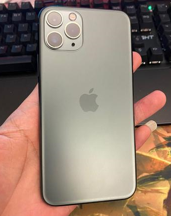 通河苹果维修点分享iPhone 11 Pro黑屏小众故障解析 